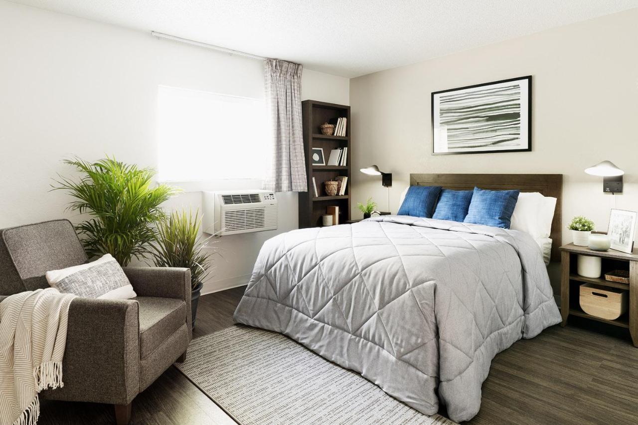 Intown Suites Extended Stay Tampa Fl Orient Park Екстериор снимка